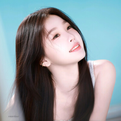 ‣ 女生头像/女头/气质女头/氛围感女头/风格女头
‣ ©️ 网络/侵删