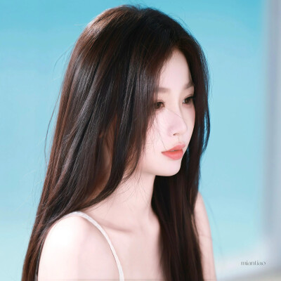 ‣ 女生头像/女头/气质女头/氛围感女头/风格女头
‣ ©️ 网络/侵删