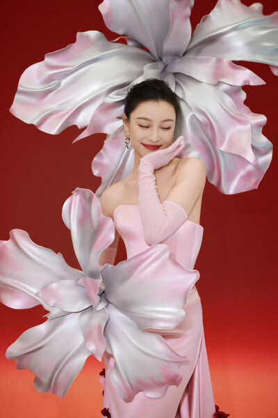 倪妮