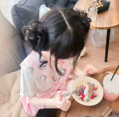 粉色系真人女头