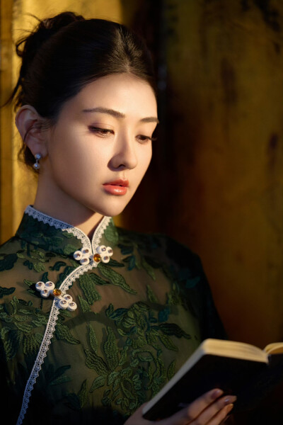 梁洁