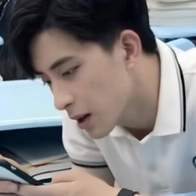 敖瑞鹏