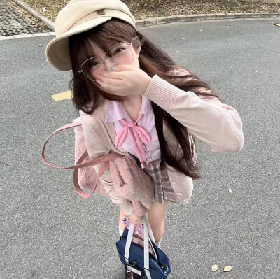 粉色系真人女头