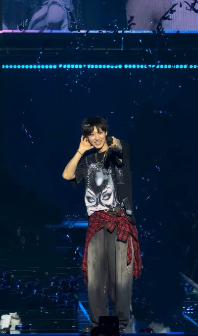 朴灿烈 EXO