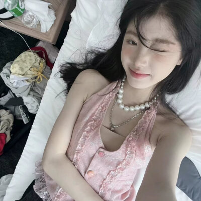 粉色系真人女头