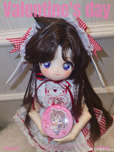 微博@游离者mako
超级萌的毛利兰BJD捏