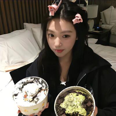 女头