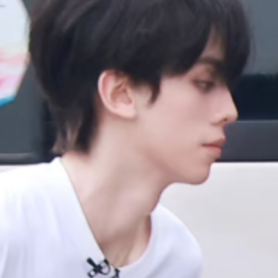 左航