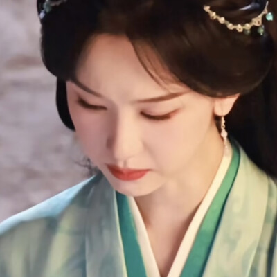 陈都灵