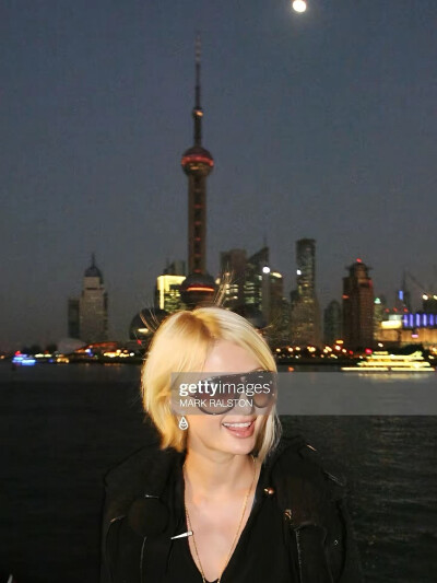 帕丽斯希尔顿