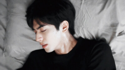 七根心简
宋威龙*罗韧