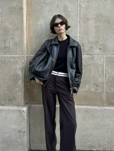 BY爱喝可乐的古娜小姐