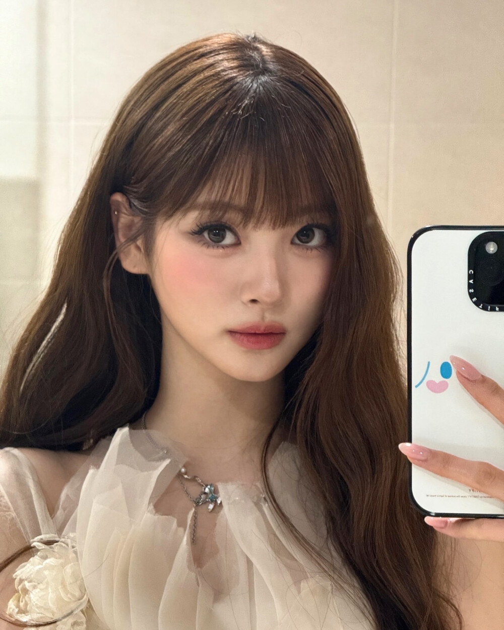 MEOVV Anna田中杏奈