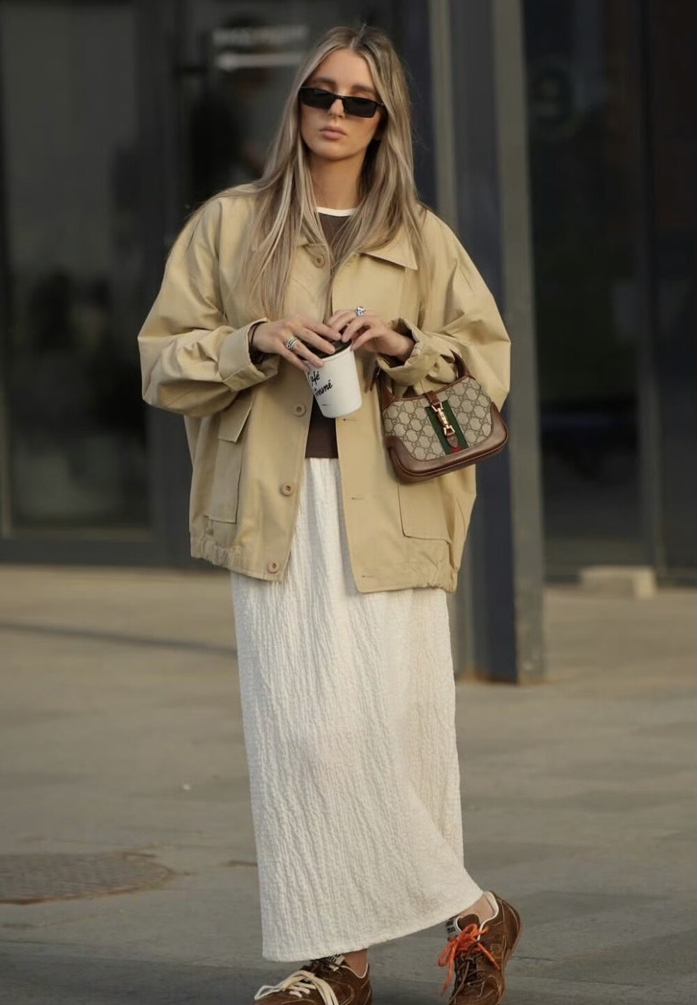 BY爱喝可乐的古娜小姐