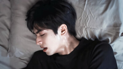七根心简
宋威龙*罗韧
