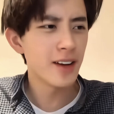 懒得修了就介样想修的可以自己去修但是记得单收哦