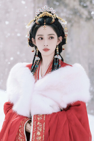 桃花映江山 姜桃花