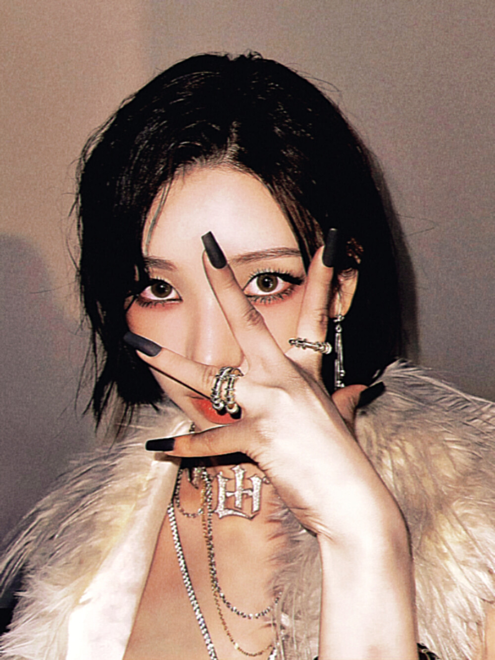 Allumer: 2s le feu情熱眼''4:00.残存蛇女