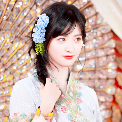 沈月