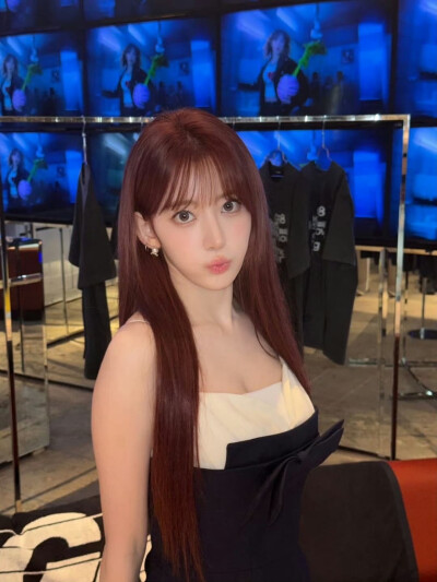 宫胁咲良