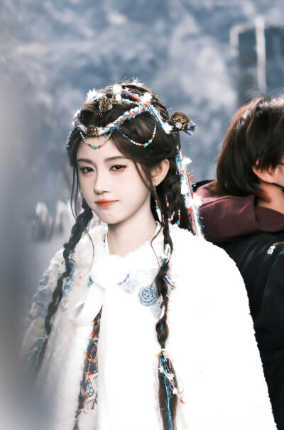 鞠婧祎