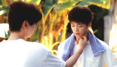 田栩寧 梓渝 ｜ 池騁 吳所畏