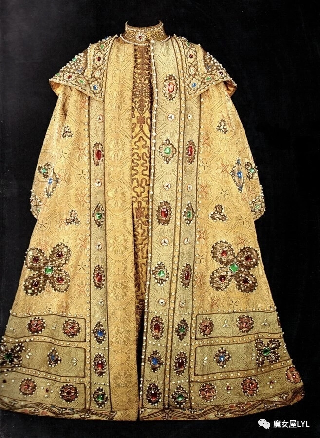 《舞台服饰》电子书完成+新书预告