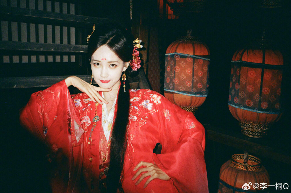李一桐