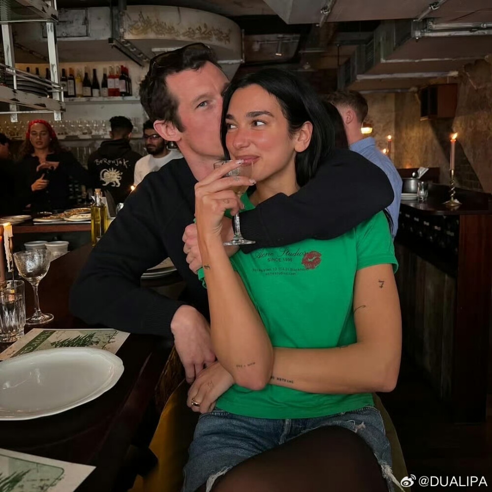 BY爱喝可乐的古娜小姐 