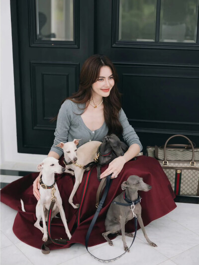 BY爱喝可乐的古娜小姐 泰国 MAI