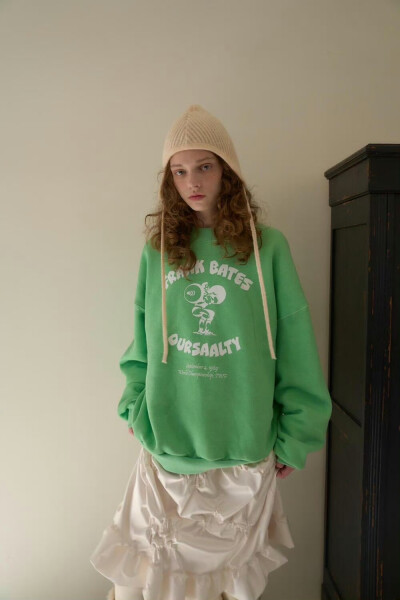 BY爱喝可乐的古娜小姐