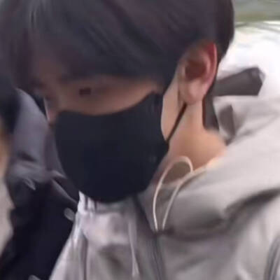 左奇函