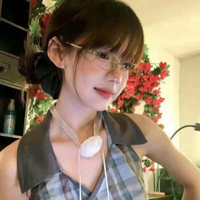 女头