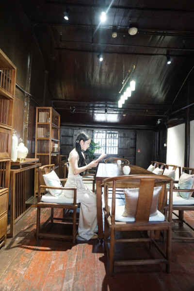 宁波南塘老街，一缕青丝芙清