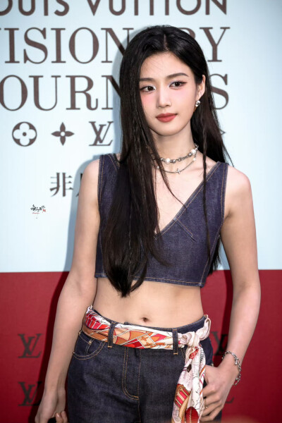 卢昱晓