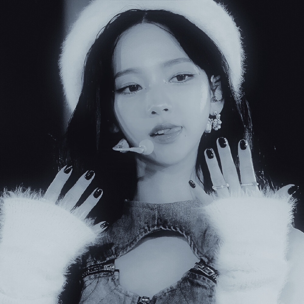 Dreams go by contraries / 虚幻…