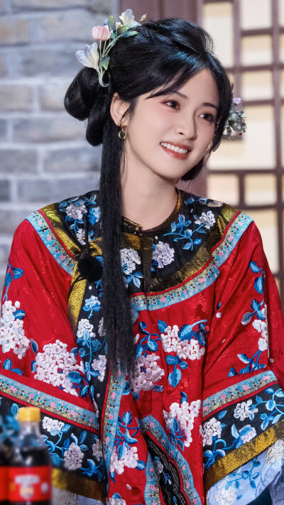 沈月