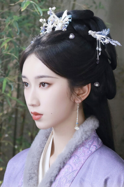 桃花映江山 孟蓁蓁