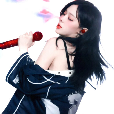 
我在灰烬里看见了光
