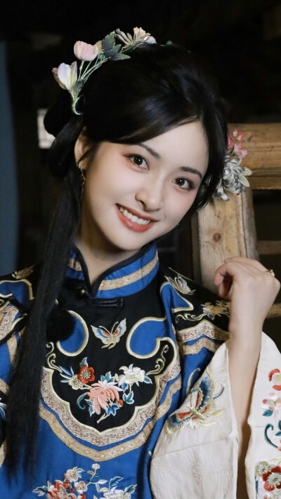沈月