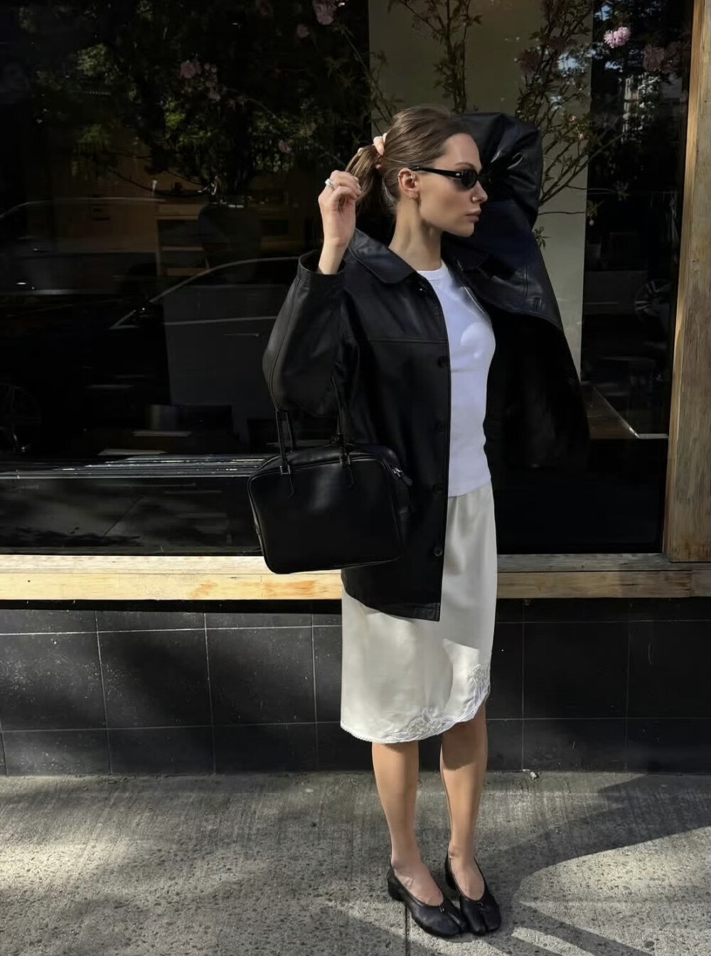 BY爱喝可乐的古娜小姐