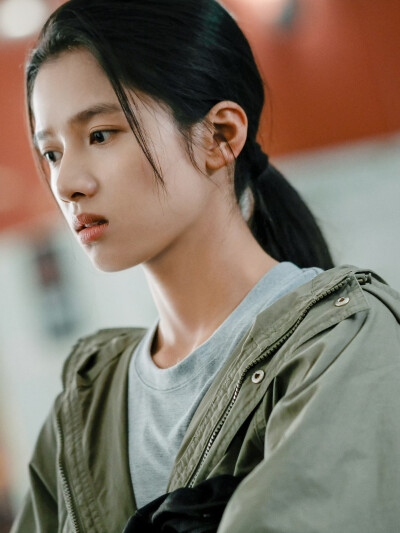 张婧仪