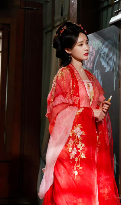 李一桐