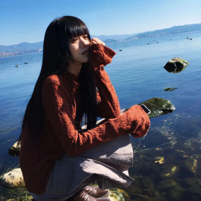 戴表的左手有些隐痛 不知是表带缠的太紧还是时间缠的太紧