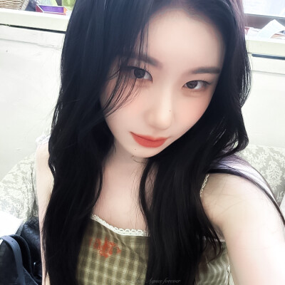 猫&狗
李彩领
cr.陈妤
