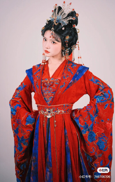 古装