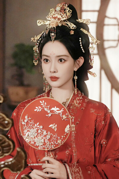 桃花映江山 姜桃花