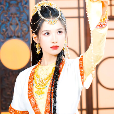 张婧仪