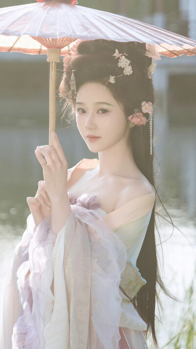 岳雨婷