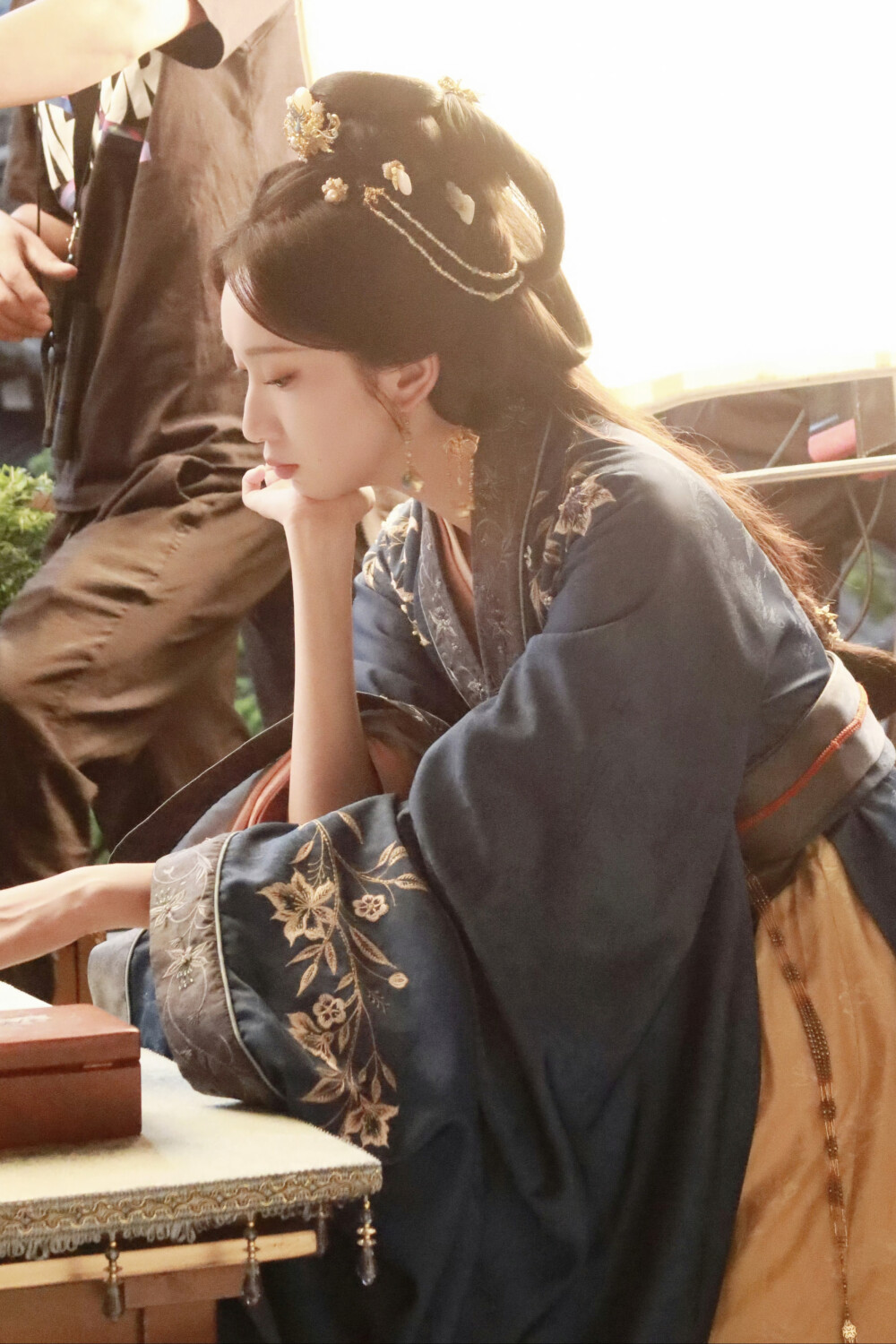 桃花映江山 孟蓁蓁